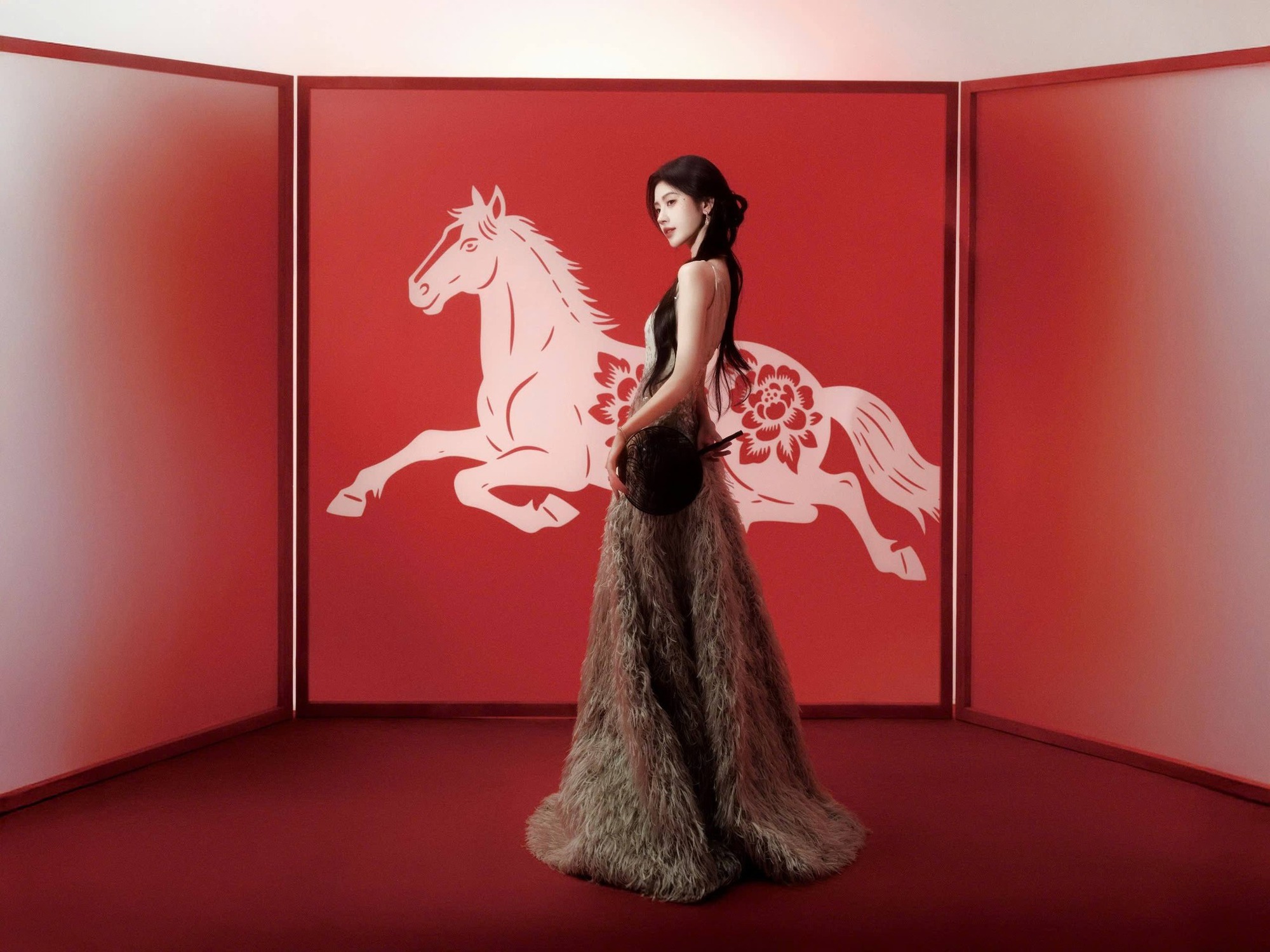 Mỹ nh&acirc;n &ldquo;sộp&rdquo; nhất Tết 2026 đ&acirc;y rồi: L&igrave; x&igrave; 750 triệu đồng cho fan, nh&igrave;n c&aacute;t-x&ecirc; hiểu ngay vấn đề- Ảnh 1.