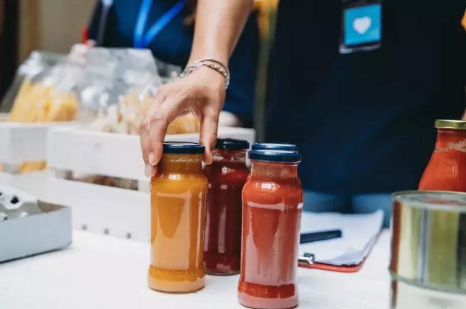 Ung thư đại trực tr&agrave;ng ở người trẻ tăng 45%, chuy&ecirc;n gia cảnh b&aacute;o 7 nh&oacute;m thực phẩm n&ecirc;n hạn chế- Ảnh 2.