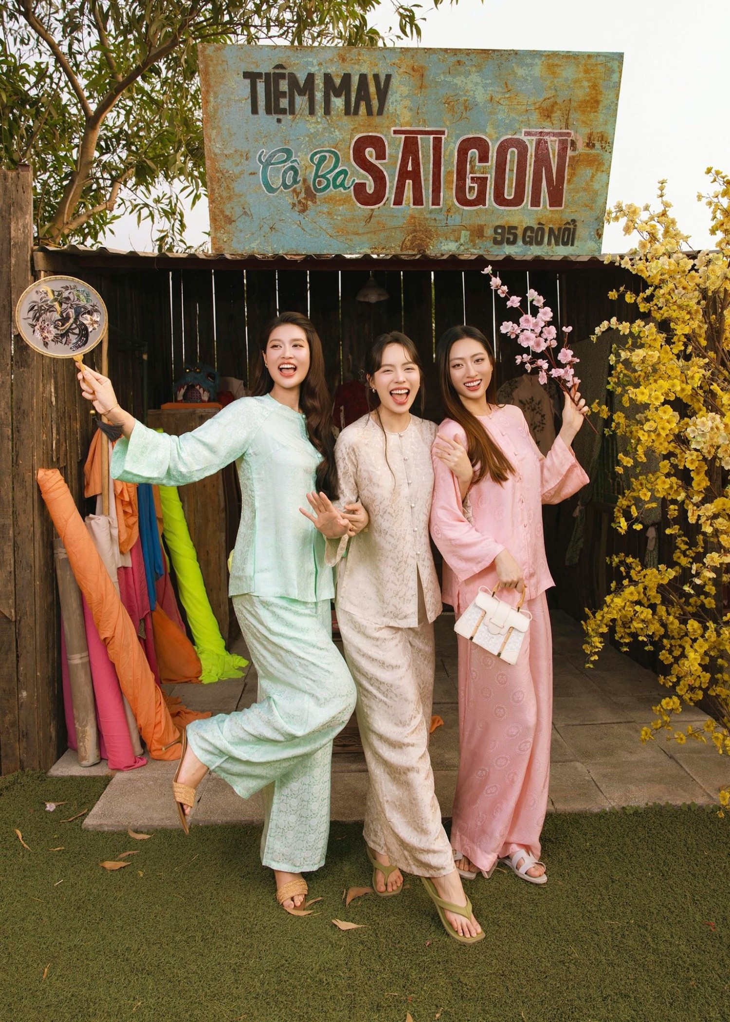 Học n&agrave;ng Hậu tuổi Nh&acirc;m Ngọ c&oacute; đ&ocirc;i ch&acirc;n d&agrave;i 1,1m tập 4 động t&aacute;c để bảo to&agrave;n v&ograve;ng eo 63cm, v&oacute;c d&aacute;ng thanh mảnh- Ảnh 2.