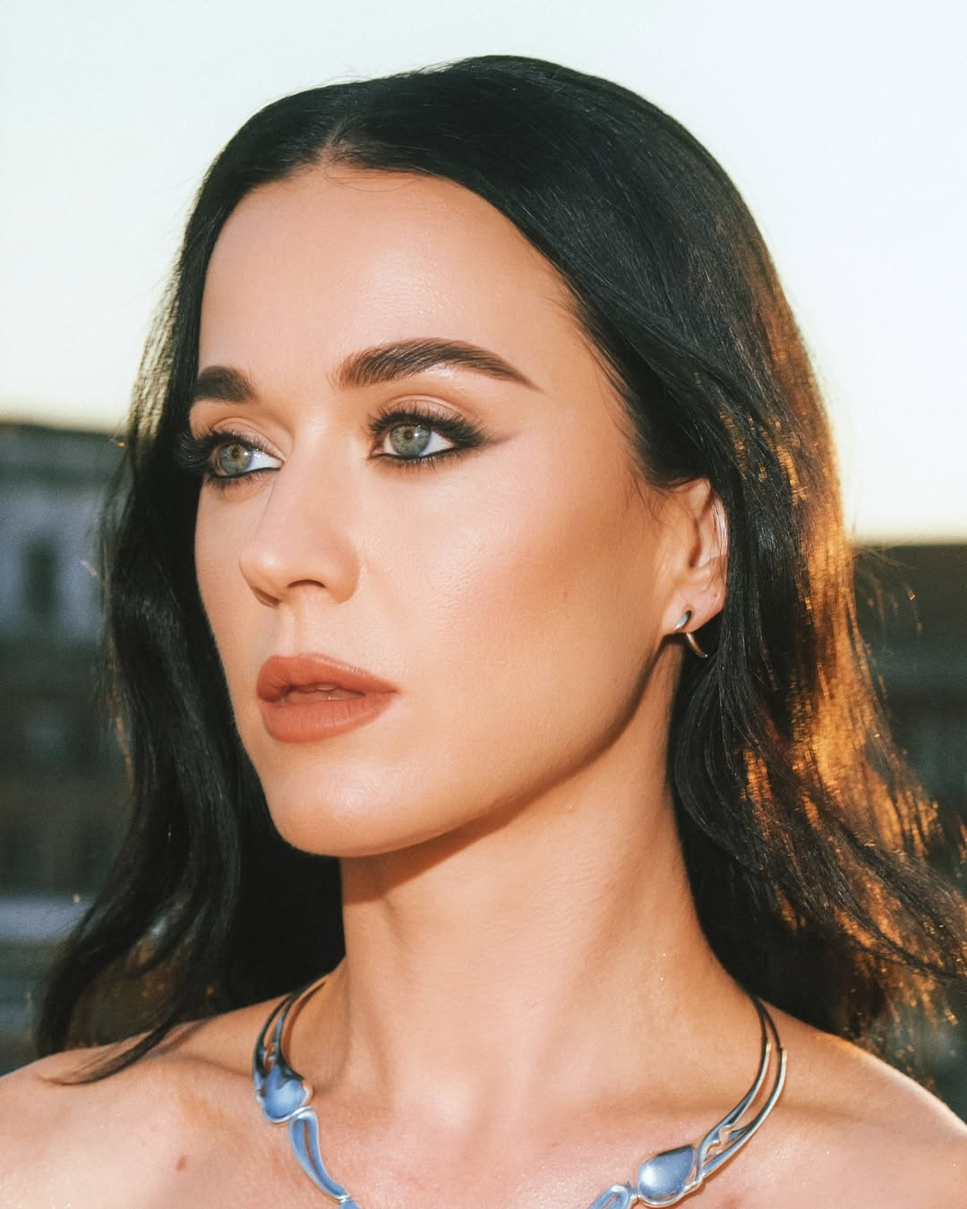 Sự hết thời của mỹ nh&acirc;n đẹp chuẩn "tỷ lệ v&agrave;ng": Ra nhạc bị ch&ecirc; tơi bời, danh xưng "nữ ho&agrave;ng flop" kh&ocirc;ng ai gi&agrave;nh- Ảnh 5.