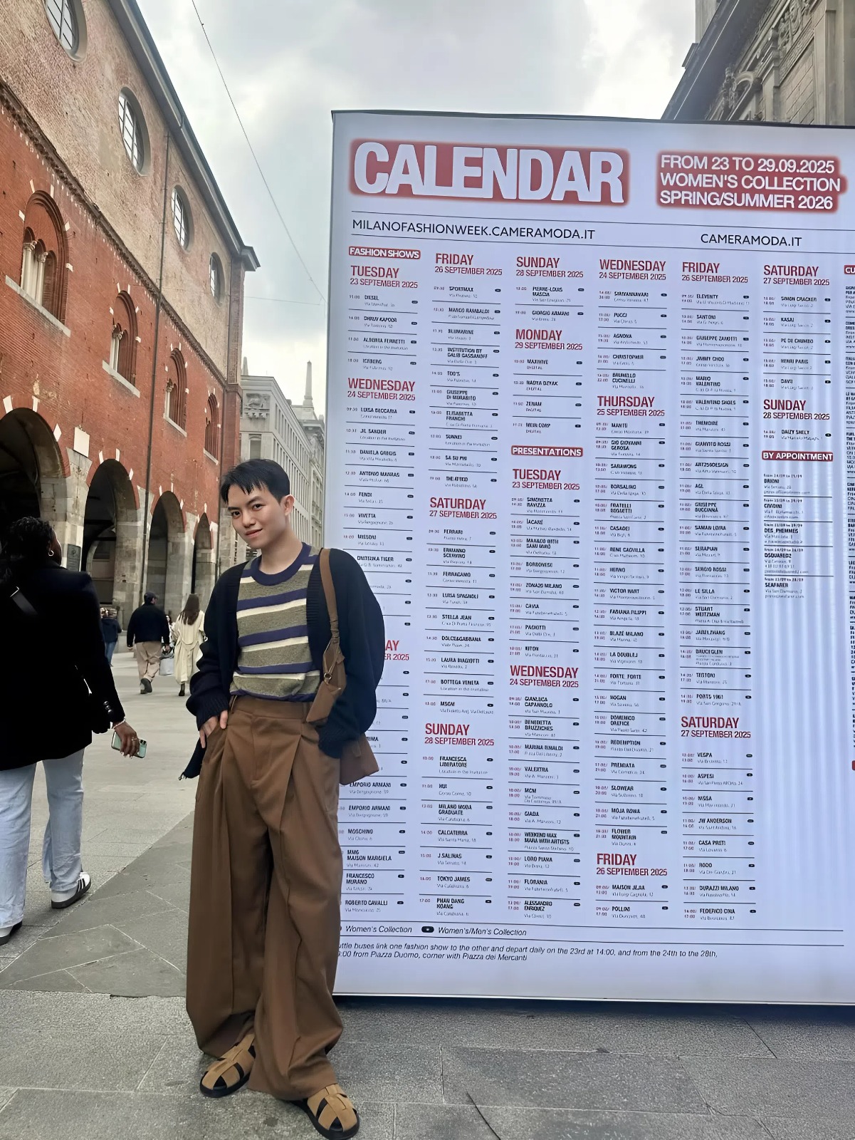 "M&atilde;" Đ&aacute;o Th&agrave;nh C&ocirc;ng: Thời trang Việt Nam đang phi nước đại tr&ecirc;n những đại lộ lớn nhất thế giới- Ảnh 2.