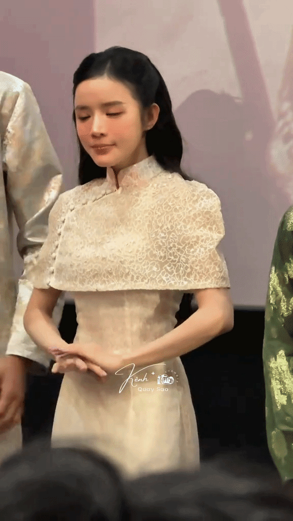 Nữ ch&iacute;nh Thỏ Ơi!! đ&ograve;i th&aacute;o mũi giả ngay giữa rạp phim v&igrave; 1 c&acirc;u điếng người, Trấn Th&agrave;nh phải lật đật giải v&acirc;y- Ảnh 2.