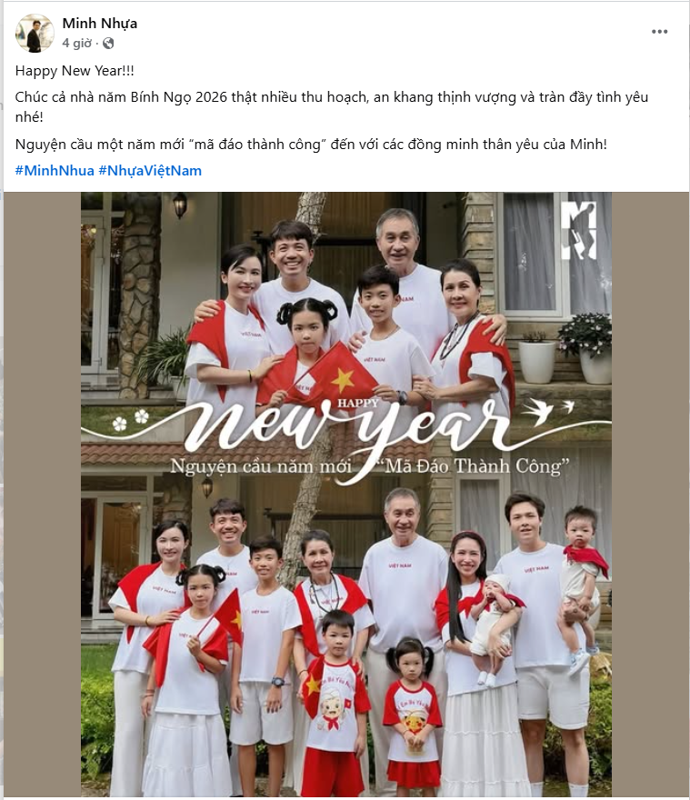 Minh Nhựa khai xuân đăng ảnh đại gia đình, 1 chi tiết về vợ chồng ông trùm Nhựa Long Thành gây chú ý- Ảnh 1.