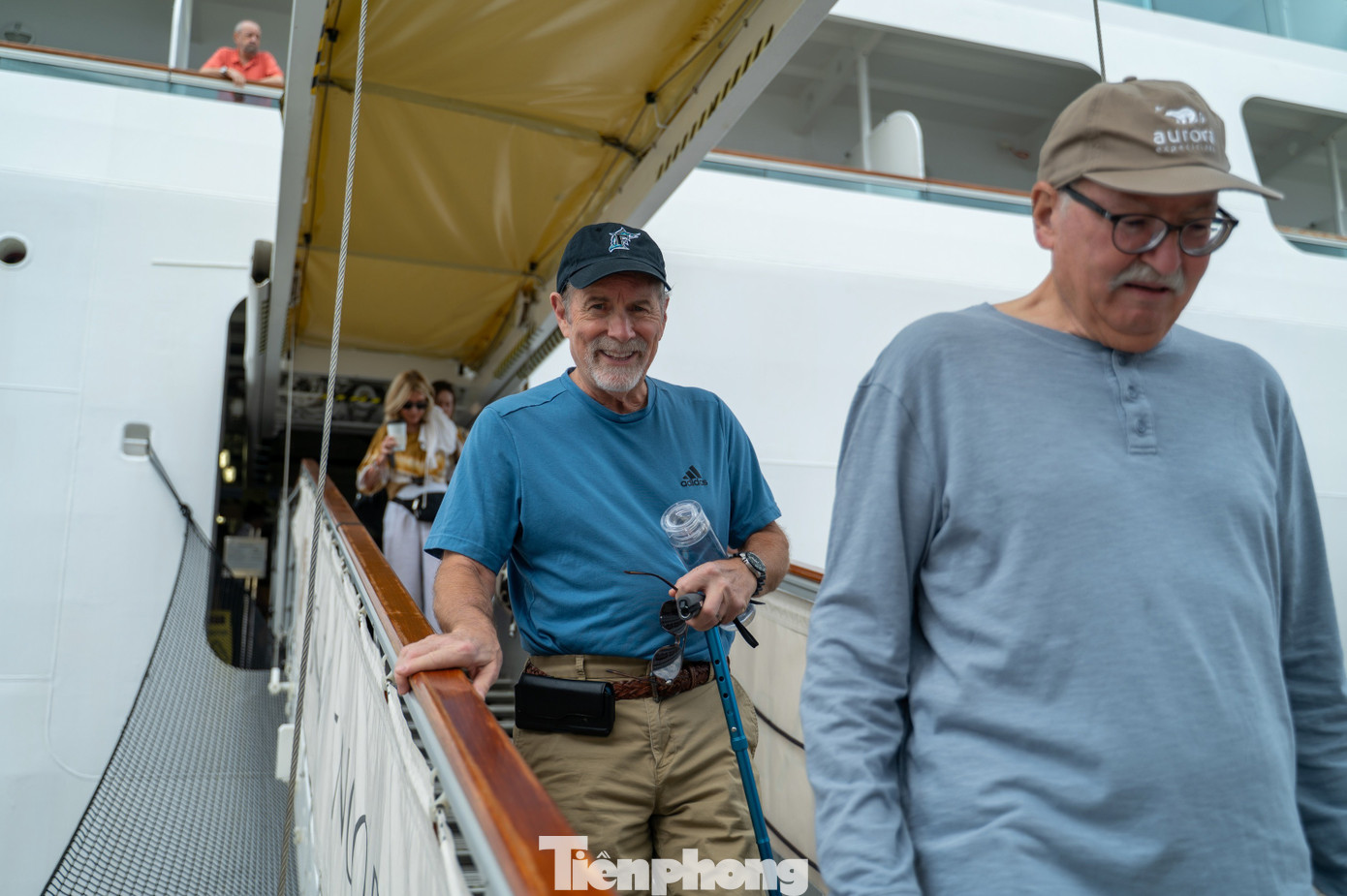 T&agrave;u biển quốc tế chở gần 2.400 kh&aacute;ch du lịch Quảng Ninh m&ugrave;ng 1 Tết- Ảnh 10.