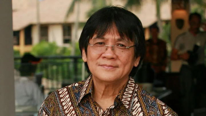 Tỷ ph&uacute; gốc Hoa đ&agrave;o tạo người kế nghiệp bằng c&aacute;ch đưa con nhỏ đi họp c&ugrave;ng- Ảnh 2.