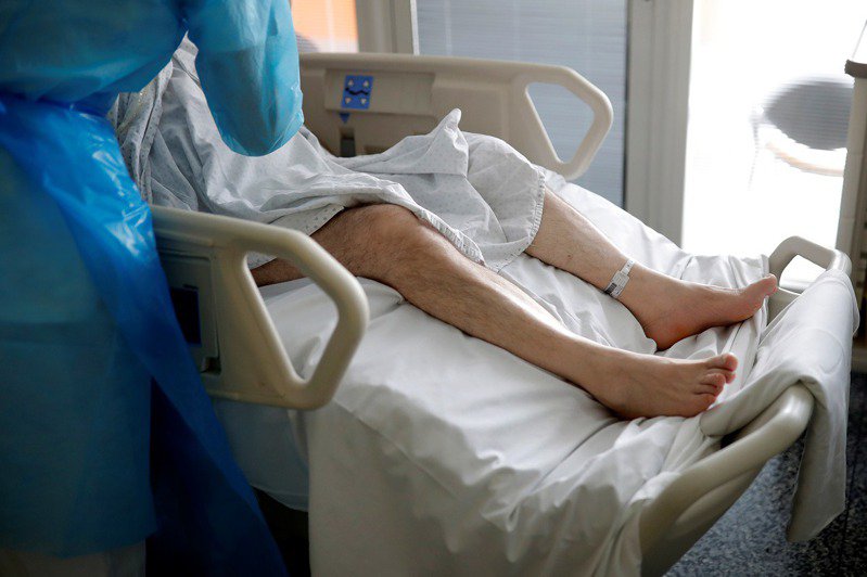 KH&Ocirc;NG NGỜ k&igrave;m n&eacute;n để k&eacute;o d&agrave;i thời gian l&agrave;m 