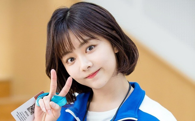 Mỹ nh&acirc;n tuổi Ngọ "chuy&ecirc;n trị" vai thanh xu&acirc;n vườn trường: U40 vẫn như thiếu nữ 25, kh&ocirc;ng nhờ may mắn m&agrave; l&agrave; cả một "hệ thống" kỷ luật- Ảnh 2.