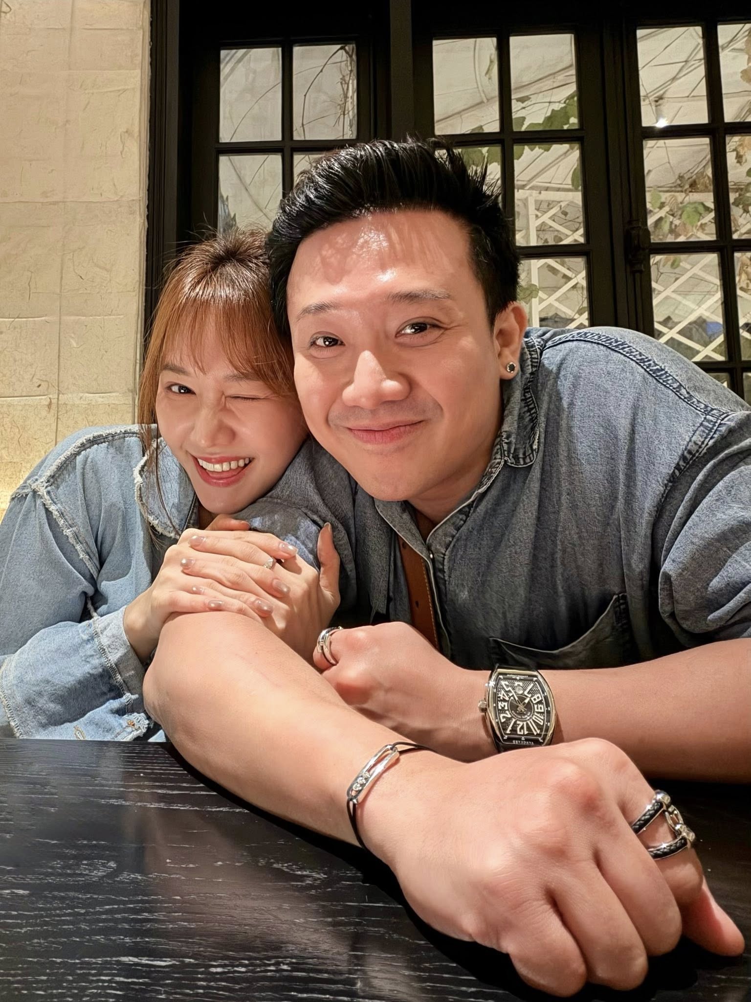 Hari Won vắng mặt trong bức ảnh chung của gia đình Trấn Thành- Ảnh 6. Hari Won vắng mặt trong bức ảnh chung của gia đình Trấn Thành- Ảnh 6.