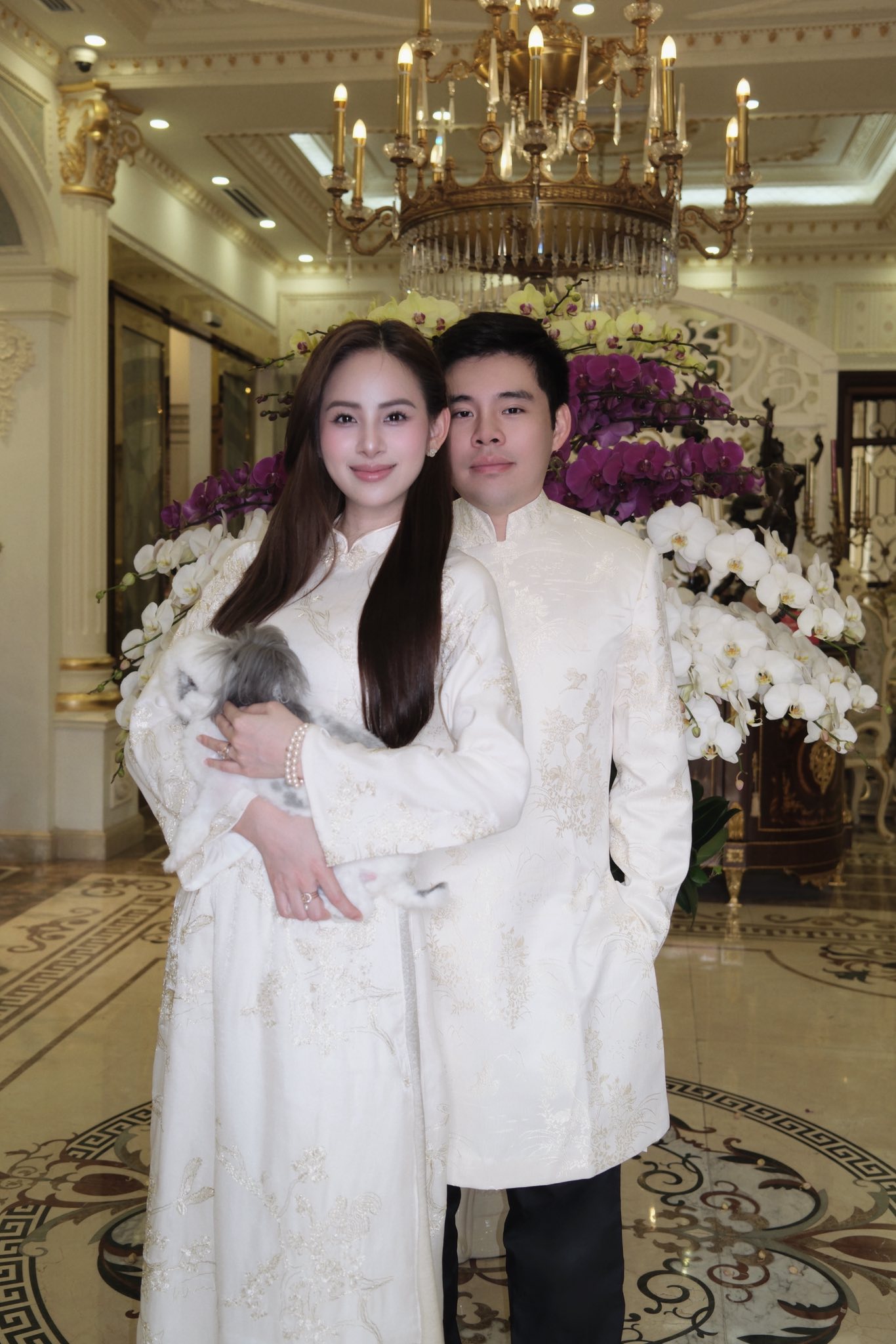 Tiên Nguyễn, Đỗ Hà, Hương Liên: Chấm điểm Tết đầu làm dâu của hội mỹ nhân Việt- Ảnh 12. Tiên Nguyễn, Đỗ Hà, Hương Liên: Chấm điểm Tết đầu làm dâu của hội mỹ nhân Việt- Ảnh 12.