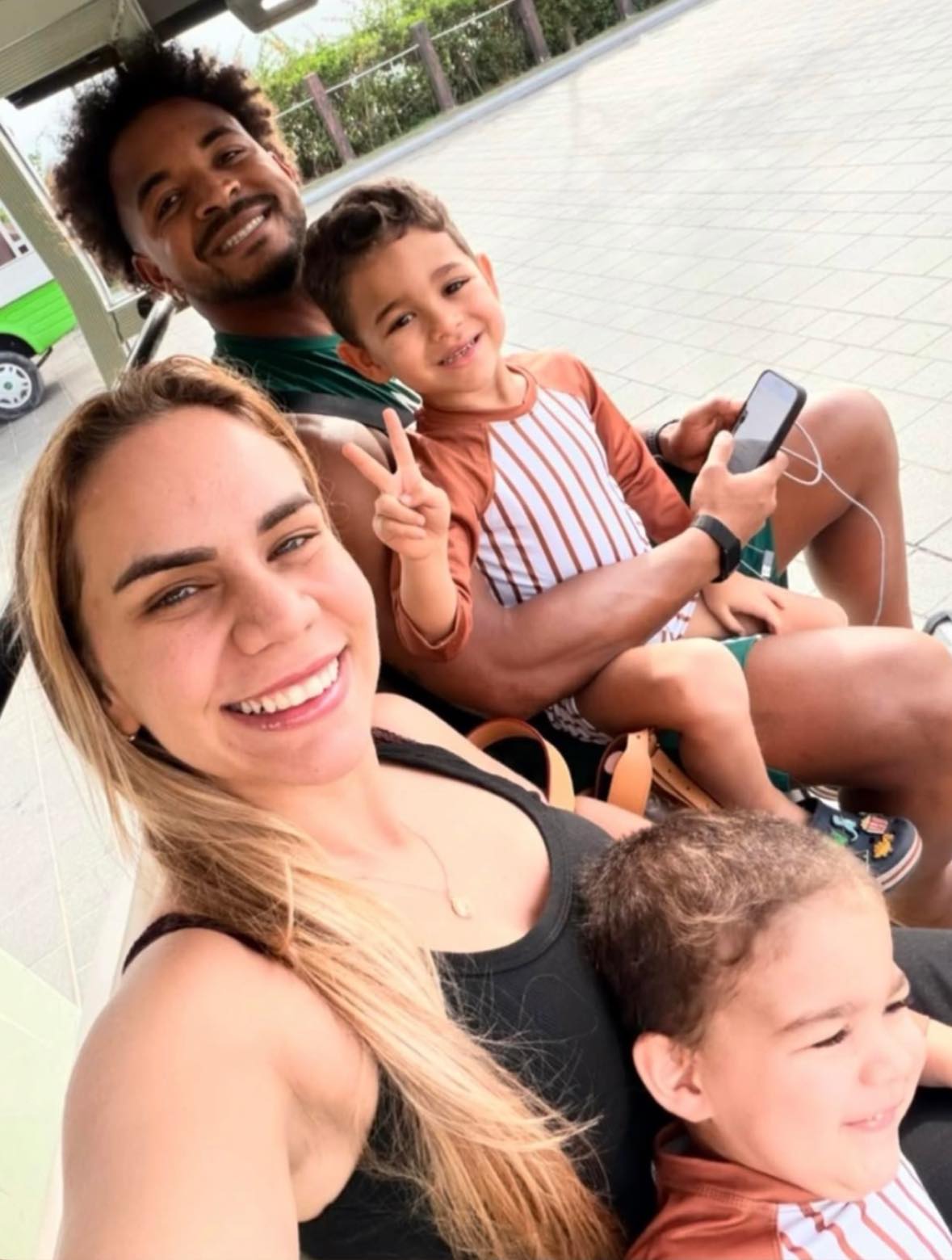 Ấm &aacute;p khoảnh khắc cầu thủ Việt đ&oacute;n Tết: Khung h&igrave;nh gia đ&igrave;nh 