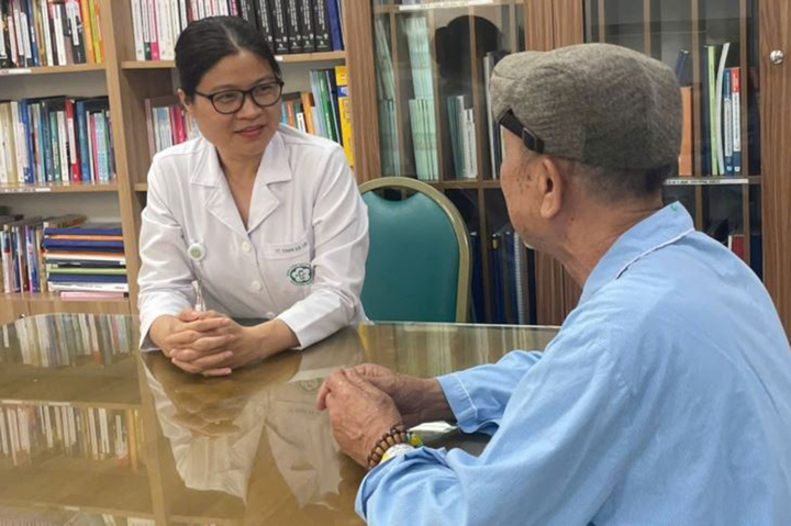 4 m&oacute;n ăn Tết quen thuộc người bệnh ung thư n&ecirc;n hạn chế 'động đũa'- Ảnh 1.