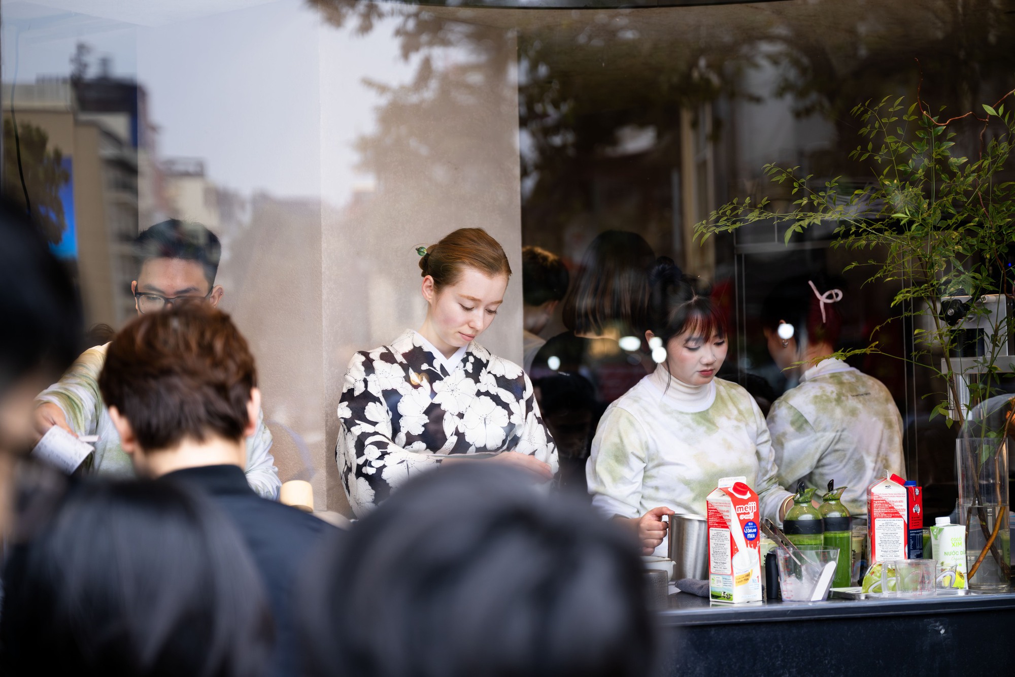 Gặp đại sứ THE MATCHA TOKYO giữa H&agrave; Nội: 