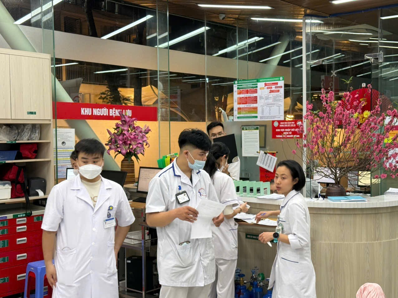 M&oacute;n qu&agrave; đặc biệt trong đ&ecirc;m giao thừa ở A9- Ảnh 2.