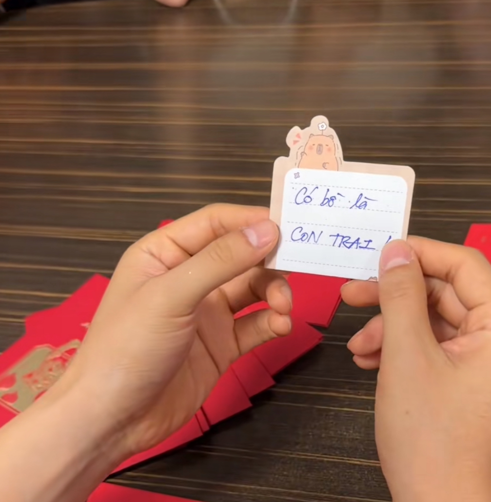 Trấn Th&agrave;nh vướng tranh dữ dội khi viết lời ch&uacute;c khiến LyLy su&yacute;t kh&oacute;c, Quốc Anh sượng tr&acirc;n- Ảnh 1.