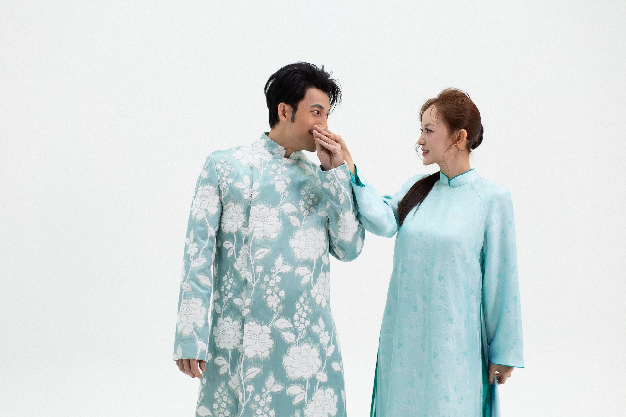 Liên Bỉnh Phát lần đầu trải lòng cùng bạn gái Ngọc Kayla: Liên Bỉnh Phát lần đầu trải lòng cùng bạn gái Ngọc Kayla: