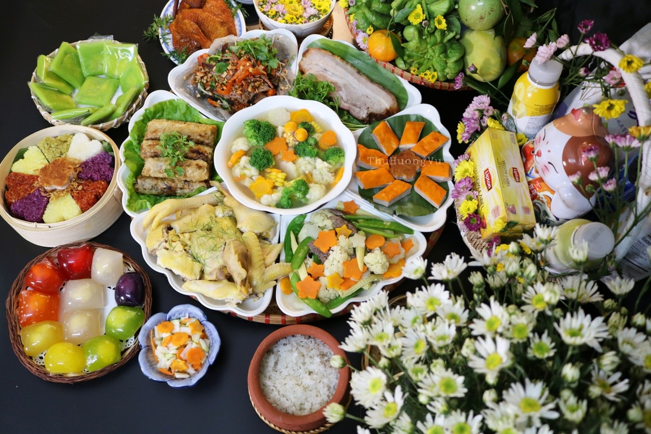 Phụ nữ sau 40: Ăn Tết sao để &ldquo;hồi xu&acirc;n&rdquo; v&oacute;c d&aacute;ng, kh&ocirc;ng t&iacute;ch mỡ, kh&ocirc;ng mất cơ?- Ảnh 2.