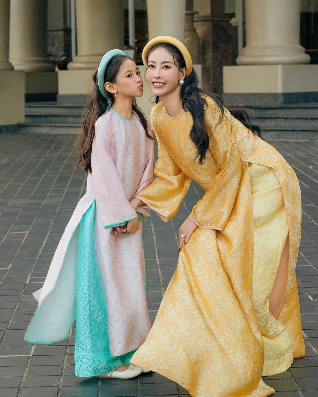 Hoa hậu Việt từng l&atilde;i 900 c&acirc;y v&agrave;ng, giờ sống trong biệt thự 400 tỷ Quận 2, sở hữu penthouse d&aacute;t v&agrave;ng: C&oacute; con g&aacute;i &uacute;t xinh như thi&ecirc;n thần- Ảnh 8.