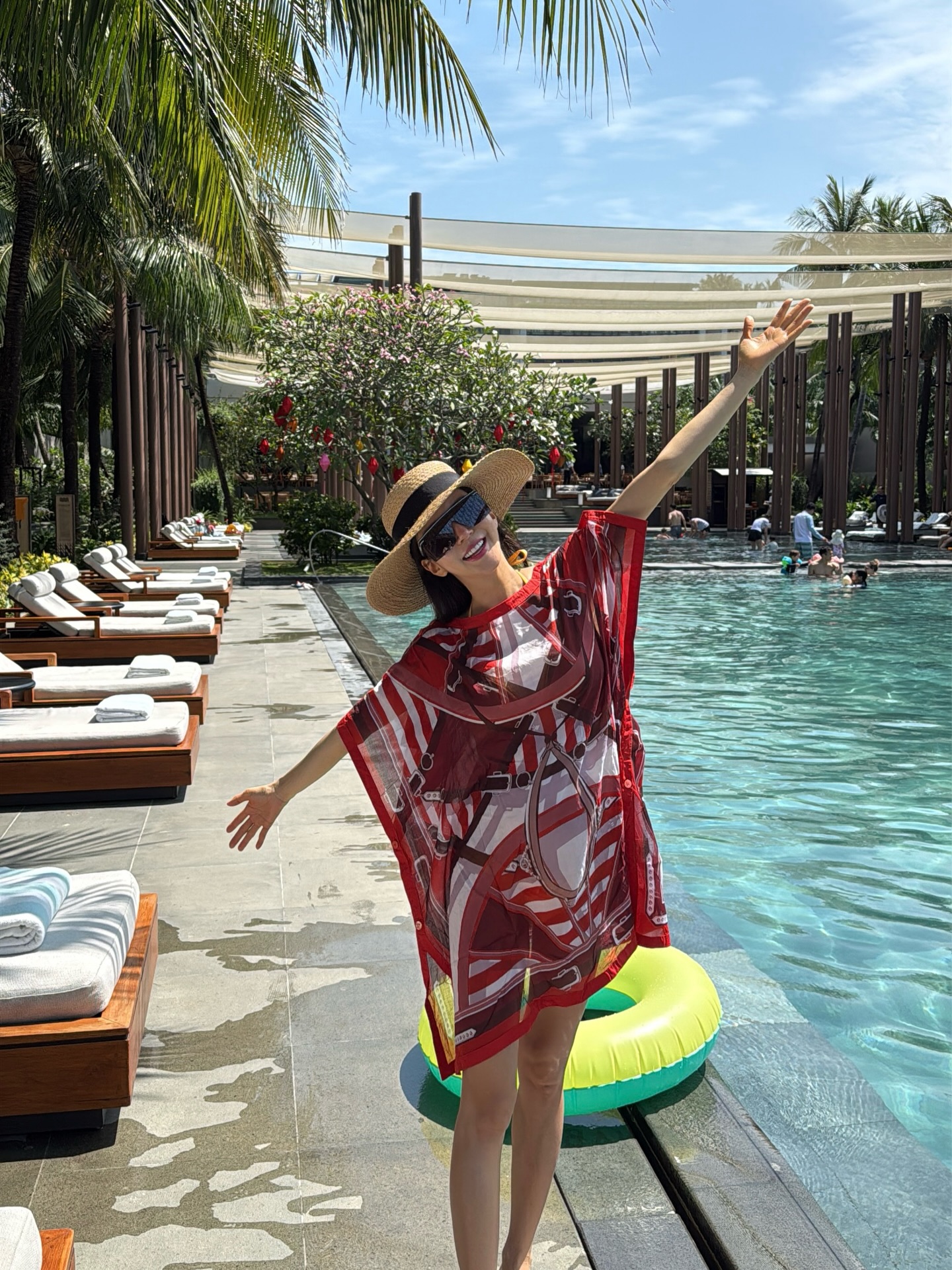 Vợ chồng tài tử Secret Garden đón Tết ở Phú Quốc, sắc vóc bà bầu gây ngỡ ngàng!- Ảnh 6. Vợ chồng tài tử Secret Garden đón Tết ở Phú Quốc, sắc vóc bà bầu gây ngỡ ngàng!- Ảnh 6.