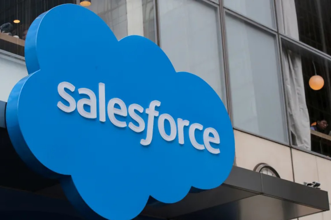 "Tôi như bị phản bội": Tiếng than xé lòng của giám đốc Microsoft 62 tuổi mất việc sau 31 năm cống hiến, AI chẳng từ một ai- Ảnh 4. "Tôi như bị phản bội": Tiếng than xé lòng của giám đốc Microsoft 62 tuổi mất việc sau 31 năm cống hiến, AI chẳng từ một ai- Ảnh 4.