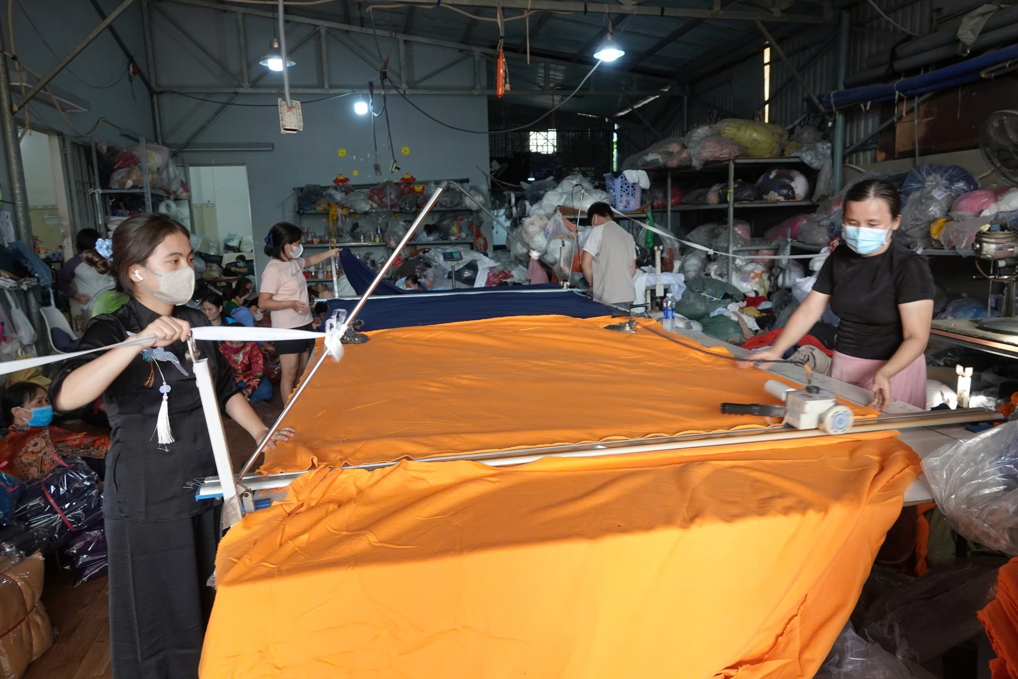 Sau Tết, ng&agrave;nh n&agrave;o tại TPHCM kh&aacute;t nh&acirc;n lực?- Ảnh 2.