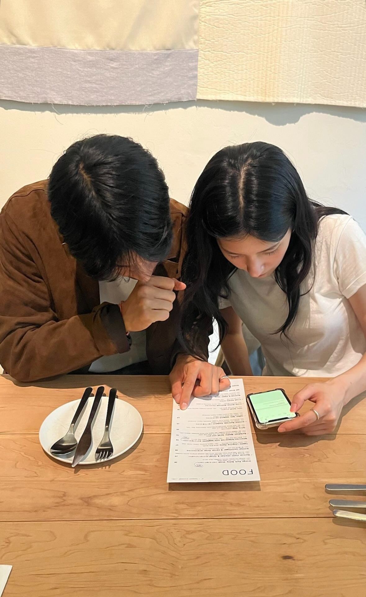 &ldquo;Lương th&aacute;ng bao nhi&ecirc;u rồi?&rdquo; - V&igrave; sao bạn kh&ocirc;ng n&ecirc;n c&ocirc;ng khai thu nhập với họ h&agrave;ng- Ảnh 1.