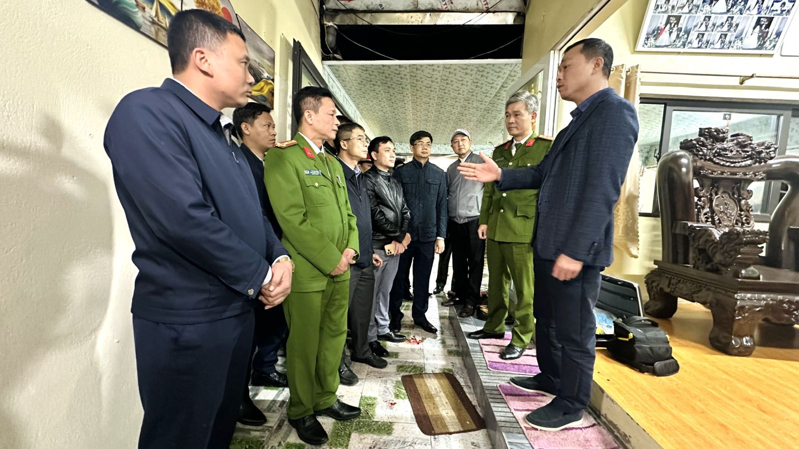 Tin mới nhất vụ em rể n&eacute;m m&igrave;n v&agrave;o nh&agrave; anh vợ ng&agrave;y 2 Tết khiến 10 người bị thương- Ảnh 2.