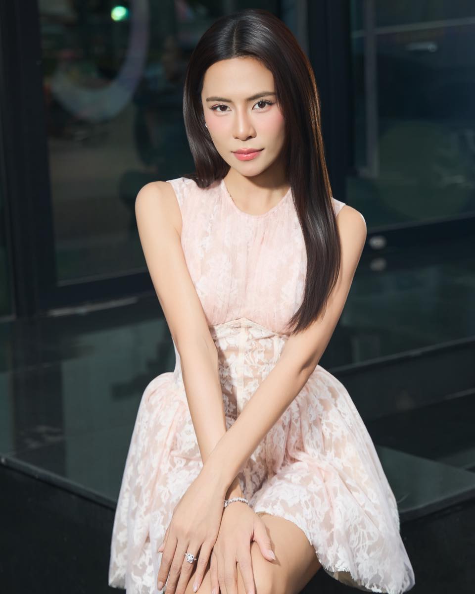 Chỉ Trấn Th&agrave;nh mới mời được d&agrave;n cameo ho&agrave;nh tr&aacute;ng thế n&agrave;y cho Thỏ Ơi!!, một c&aacute;i t&ecirc;n 