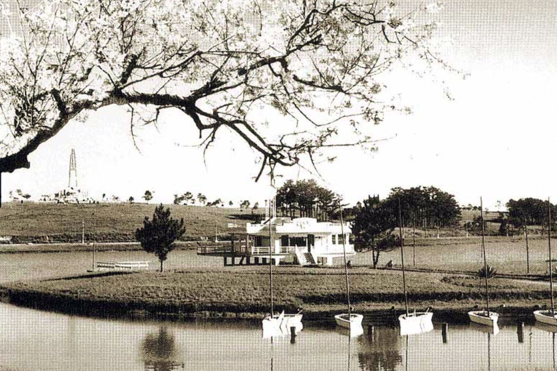 Ảnh độc đ&aacute;o Đ&agrave; Lạt hơn nửa thế kỷ trước v&agrave; đầu năm B&iacute;nh Ngọ 2026- Ảnh 14.