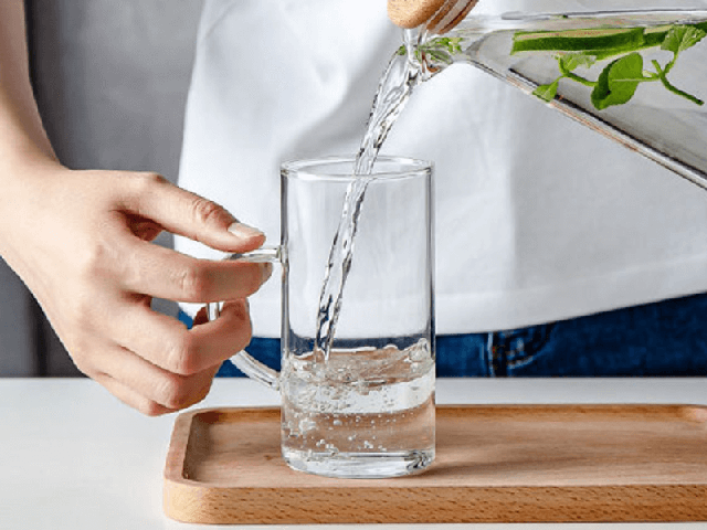 Mỹ đ&aacute;nh gi&aacute;: Đột quỵ rất "sợ" loại nước gi&aacute; rẻ hơn cả cốc tr&agrave; đ&aacute;, nhiều người Việt d&ugrave;ng suốt m&agrave; kh&ocirc;ng hề biết- Ảnh 3.