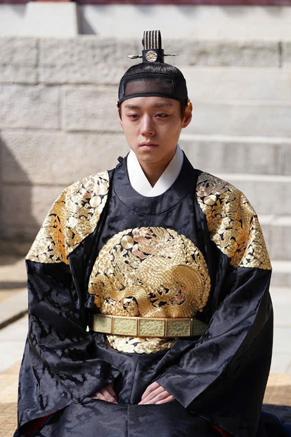 Kh&ocirc;ng tin nổi c&oacute; phim Tết lập kỷ lục 21 năm chưa từng xuất hiện: Nam ch&iacute;nh l&agrave; &ldquo;trần nh&agrave;&rdquo; diễn xuất, nghe t&ecirc;n l&agrave; phải xem- Ảnh 6.