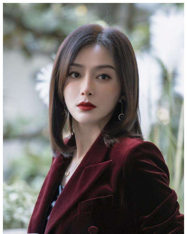 V&igrave; y&ecirc;u Huỳnh Hiểu Minh, 