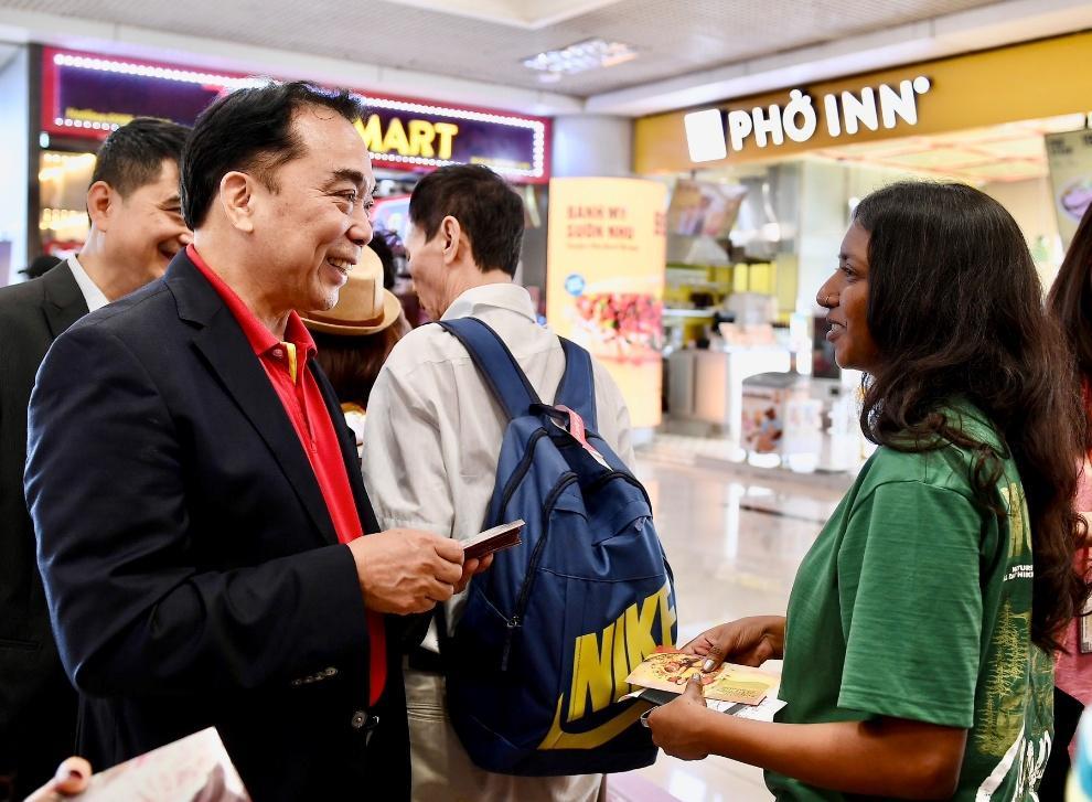 Ngày đầu xuân Bính Ngọ, những chuyến bay Vietjet mang theo lời chúc năm mới tốt lành- Ảnh 2. Ngày đầu xuân Bính Ngọ, những chuyến bay Vietjet mang theo lời chúc năm mới tốt lành- Ảnh 2.