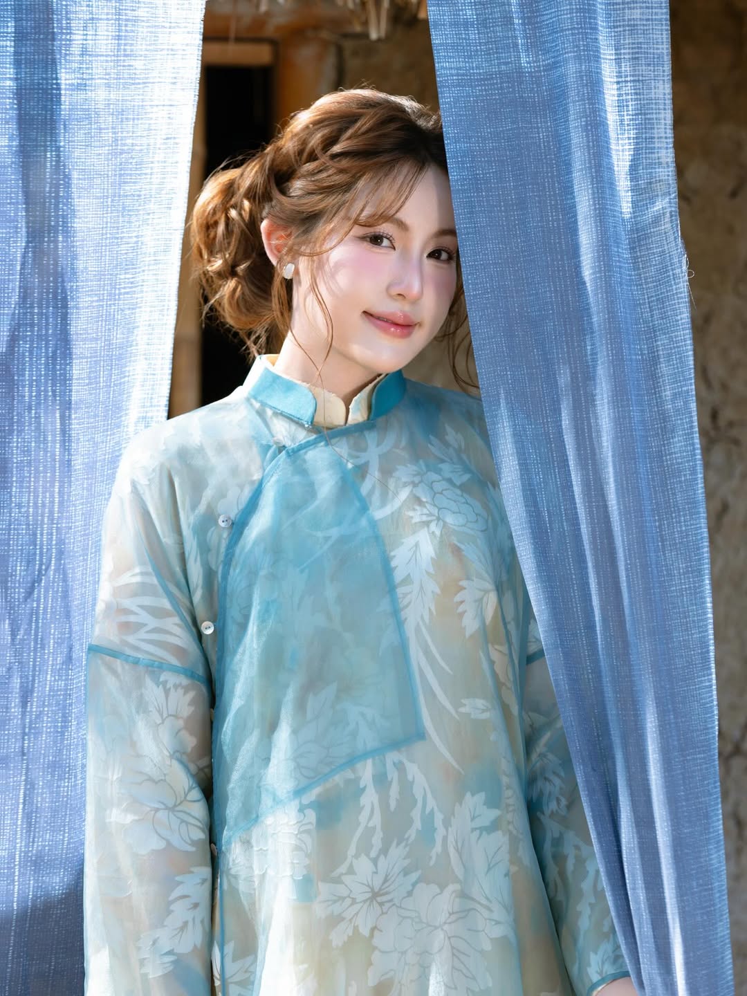 Nh&igrave;n Thiều Bảo Tr&acirc;m tưởng bạn g&aacute;i HIEUTHUHAI- Ảnh 13.