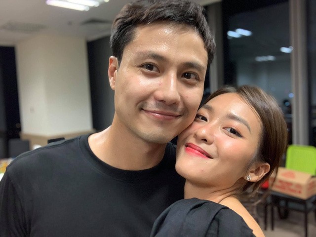 Diễn vi&ecirc;n Thanh Sơn đang hẹn h&ograve; với Hoa kh&ocirc;i k&eacute;m 15 tuổi?- Ảnh 8.