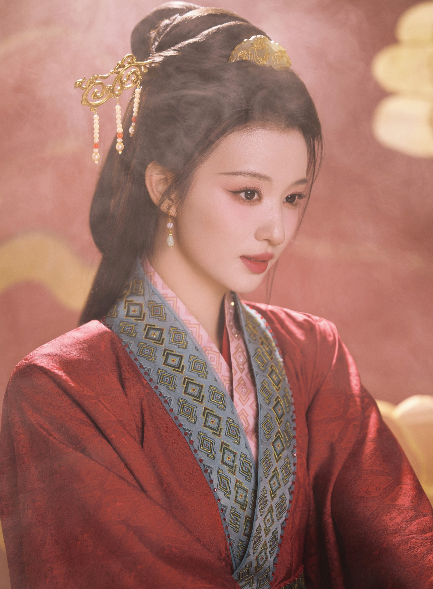 Mỹ nh&acirc;n đổi đời tr&ecirc;n s&oacute;ng đ&agrave;i quốc gia: Visual đẹp đến mức xuất hiện 20 gi&acirc;y tăng 70 ngh&igrave;n người theo d&otilde;i- Ảnh 3.