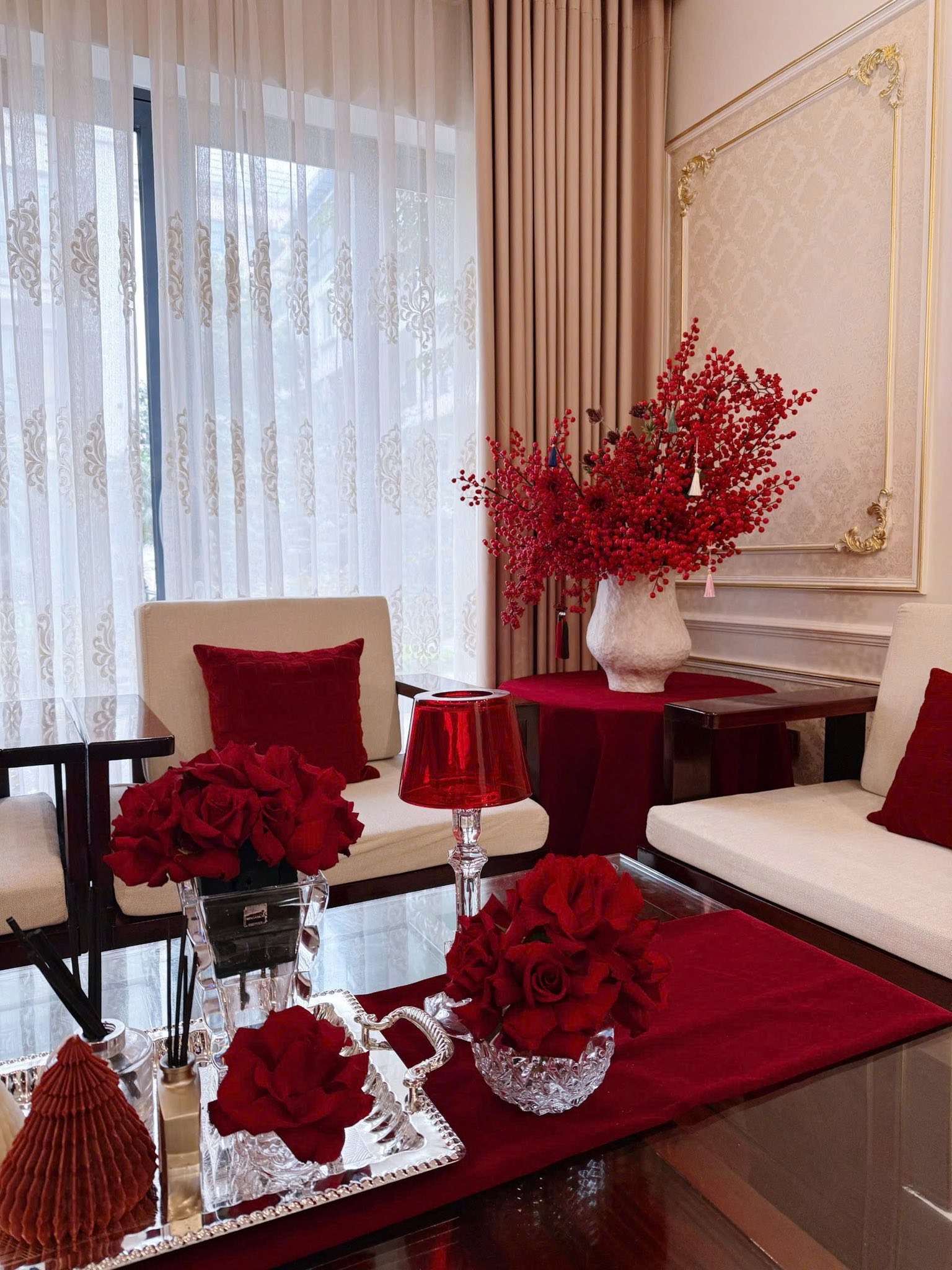 &ldquo;Ph&uacute; b&agrave;&rdquo; decor nh&agrave; đ&oacute;n Tết khiến gần 1 triệu người rạo rực- Ảnh 8.