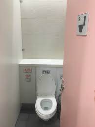 Kh&aacute;ch Việt trầm trồ khi bước v&agrave;o nh&agrave; sinh c&ocirc;ng cộng ở Đ&agrave;i Loan, nhận x&eacute;t: 