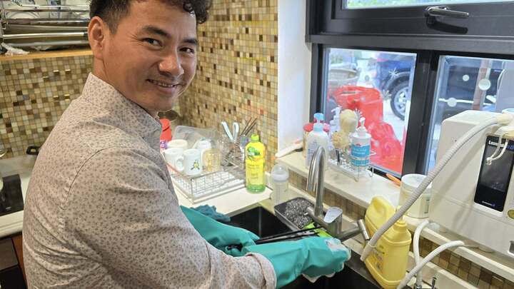 Khoảnh khắc đời thường hiếm thấy của Cục trưởng Xu&acirc;n Bắc- Ảnh 7.