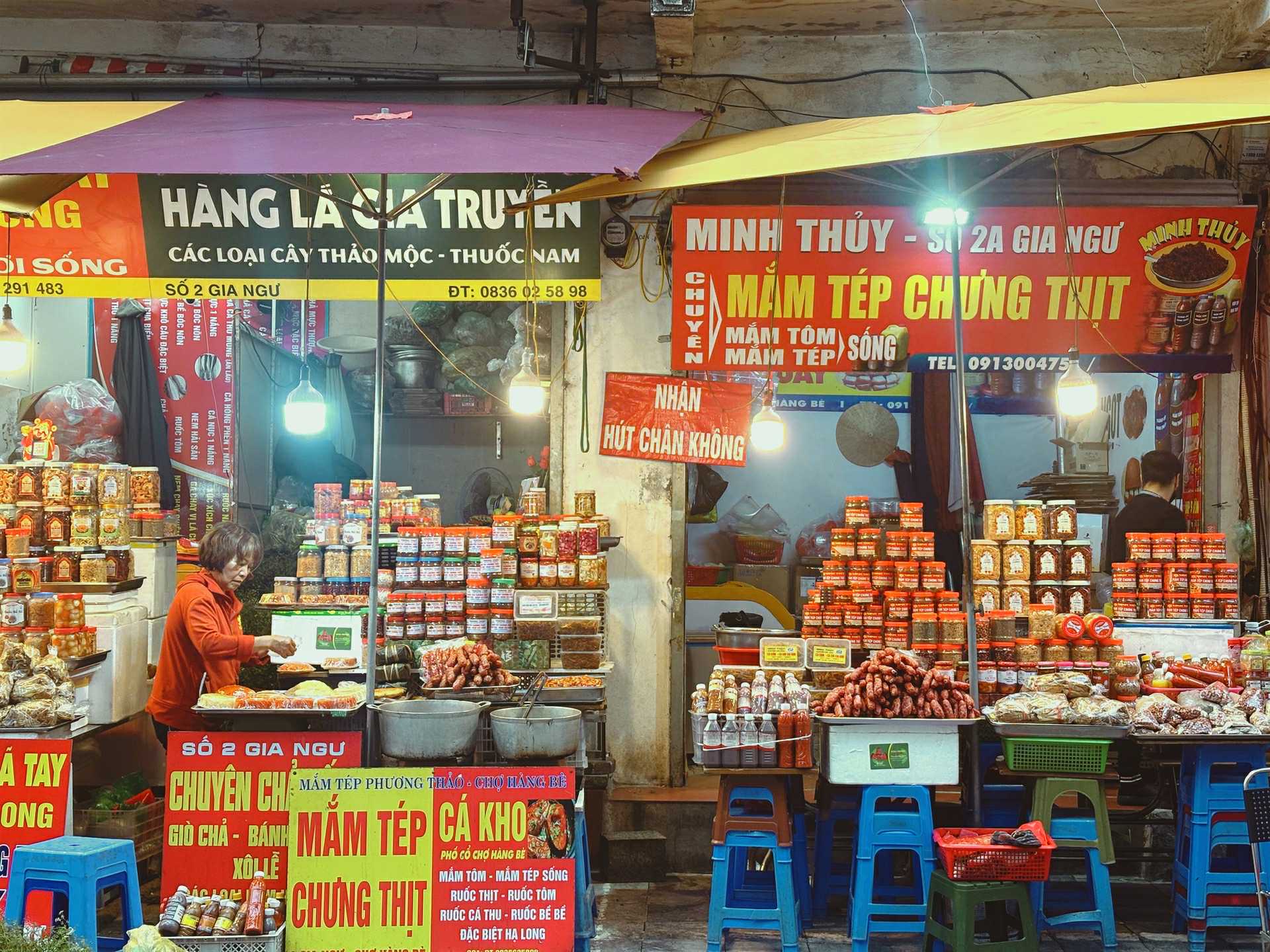 Rằm tháng Chạp: Chợ Hàng Bè vắng dần, Rằm tháng Chạp: Chợ Hàng Bè vắng dần,