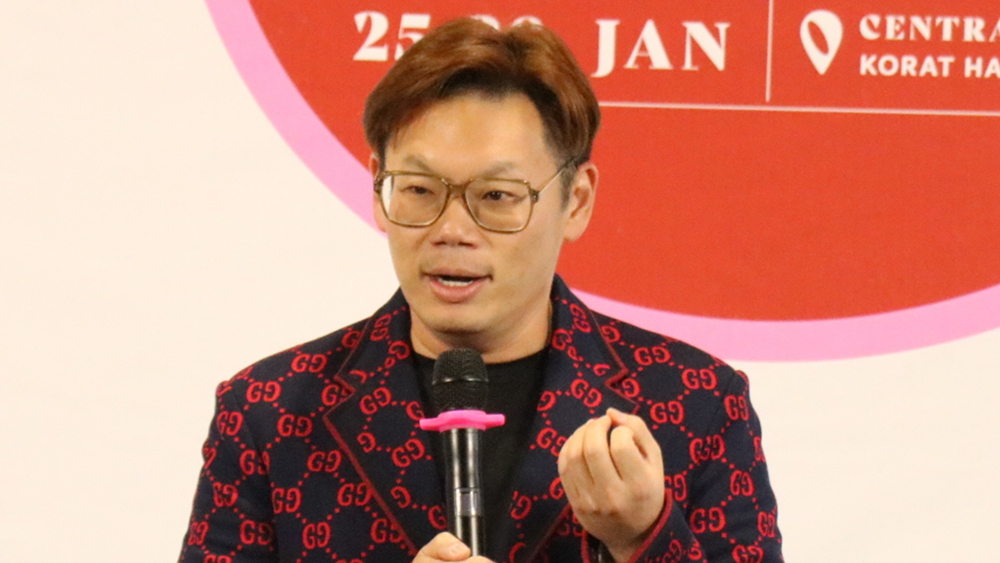 Ph&oacute; Gi&aacute;m đốc Bệnh viện Th&aacute;i Lan cảnh b&aacute;o 4 dấu hiệu tr&ecirc;n da l&agrave; 