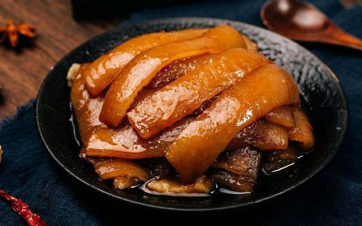 M&oacute;n ăn chứa nhiều collagen bậc nhất, phụ nữ sau tuổi 40 d&ugrave;ng thường xuy&ecirc;n th&igrave; da mềm mịn, đ&agrave;n hồi tốt lại c&ograve;n khỏe xương khớp- Ảnh 2.