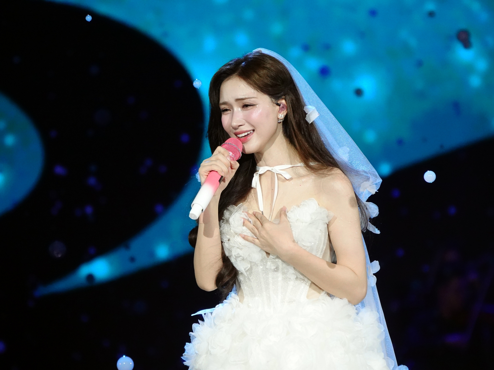 Ho&agrave; Minzy được 