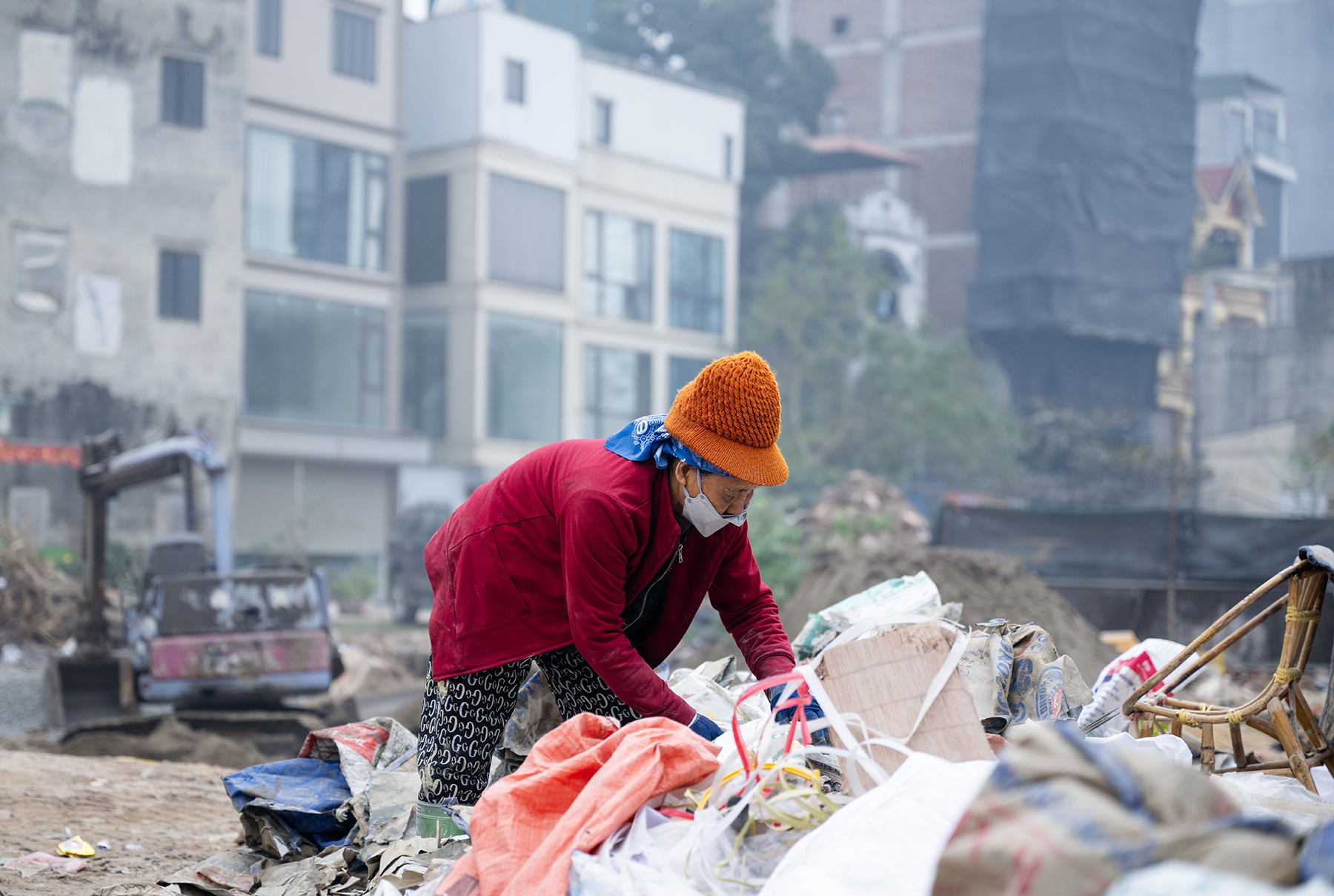 Toàn cảnh người dân Hà Nội tất bật bàn giao mặt bằng đoạn Vành đai 2,5 qua Cầu Giấy- Ảnh 9. Toàn cảnh người dân Hà Nội tất bật bàn giao mặt bằng đoạn Vành đai 2,5 qua Cầu Giấy- Ảnh 9.