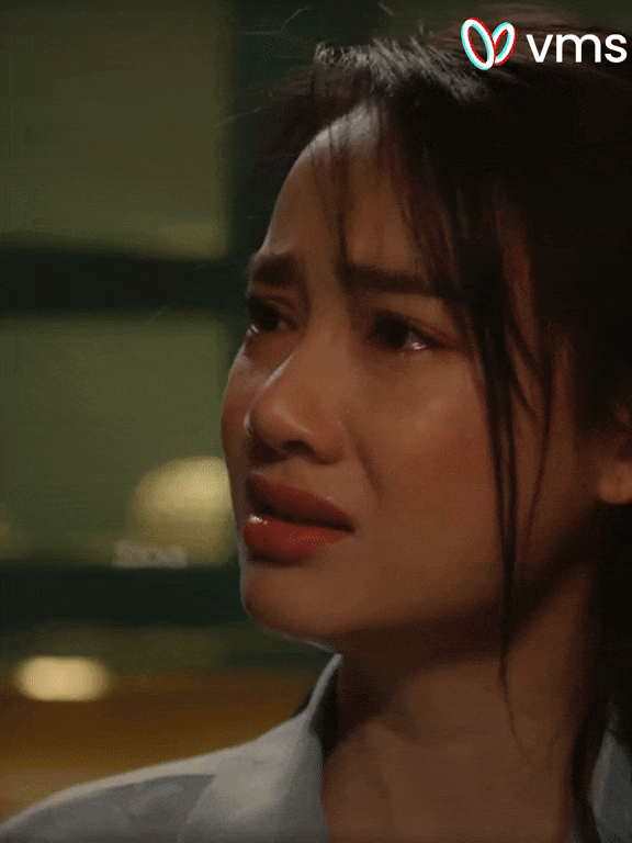 Việt Nam c&oacute; 1 nữ ho&agrave;ng nước mắt c&agrave;ng thảm c&agrave;ng phong thần, kh&oacute;c cảnh n&agrave;o cũng đẹp đến c&acirc;m n&iacute;n- Ảnh 1.