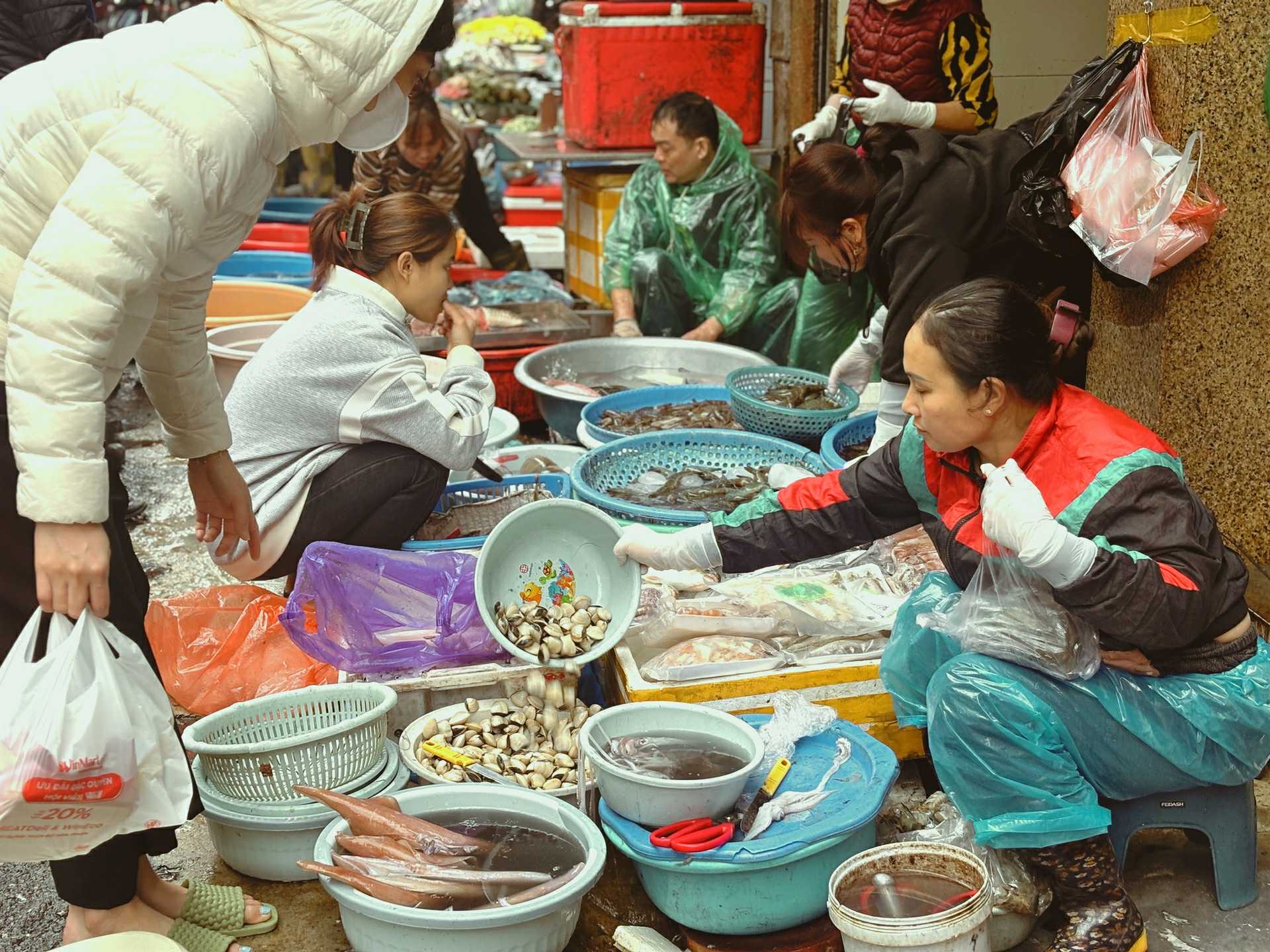 Rằm tháng Chạp: Chợ Hàng Bè vắng dần, Rằm tháng Chạp: Chợ Hàng Bè vắng dần,