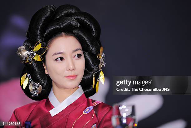 10 kỹ nữ đẹp nhất H&agrave;n Quốc: Song Hye Kyo xếp sau Park Min Young, hạng 1 đ&uacute;ng chuẩn cổ nh&acirc;n trời chọn- Ảnh 9.