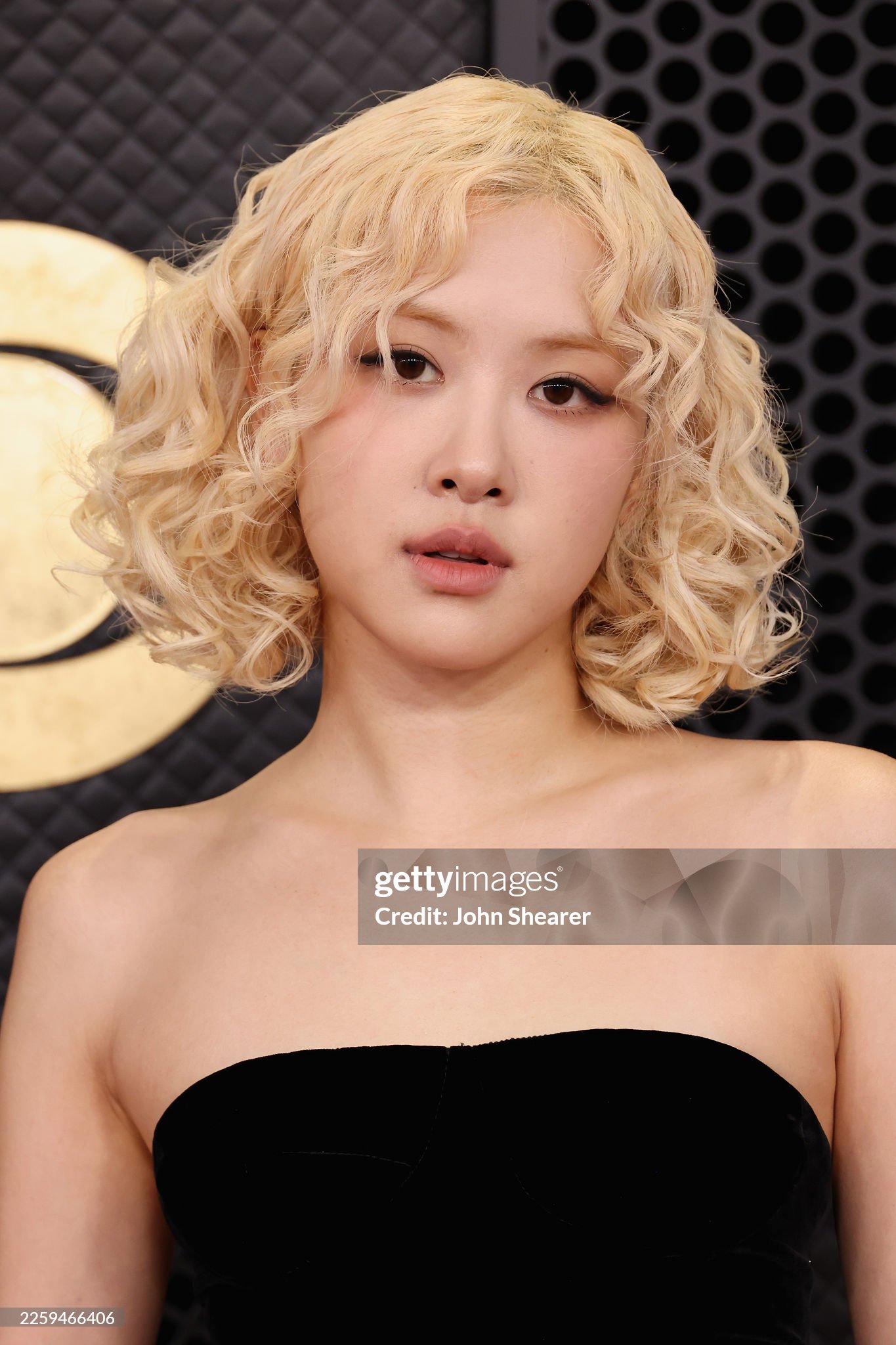 Th&agrave;nh vi&ecirc;n h&aacute;t hay nhất BLACKPINK mở m&agrave;n Grammy 2026 qu&aacute; bốc, đẳng cấp si&ecirc;u sao to&agrave;n cầu kh&ocirc;ng cần b&agrave;n c&atilde;i!- Ảnh 9.