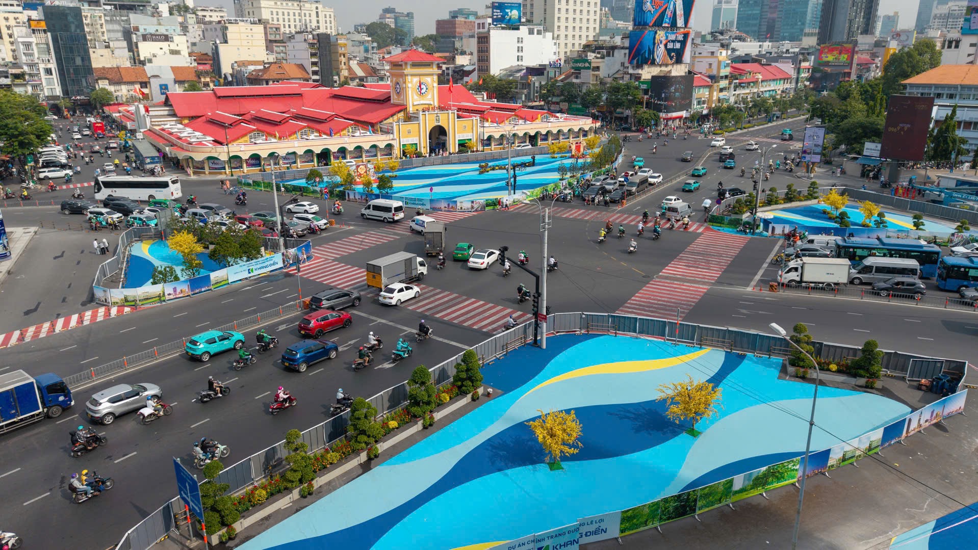 TPHCM y&ecirc;u cầu tạm dừng chỉnh trang tại chợ Bến Th&agrave;nh, Hồ Con R&ugrave;a- Ảnh 1.