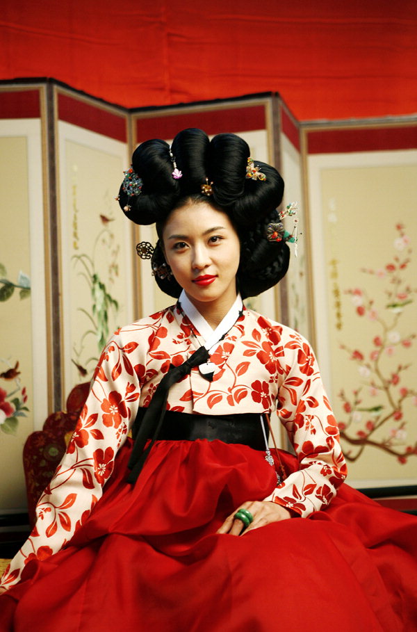 10 kỹ nữ đẹp nhất H&agrave;n Quốc: Song Hye Kyo xếp sau Park Min Young, hạng 1 đ&uacute;ng chuẩn cổ nh&acirc;n trời chọn- Ảnh 1.