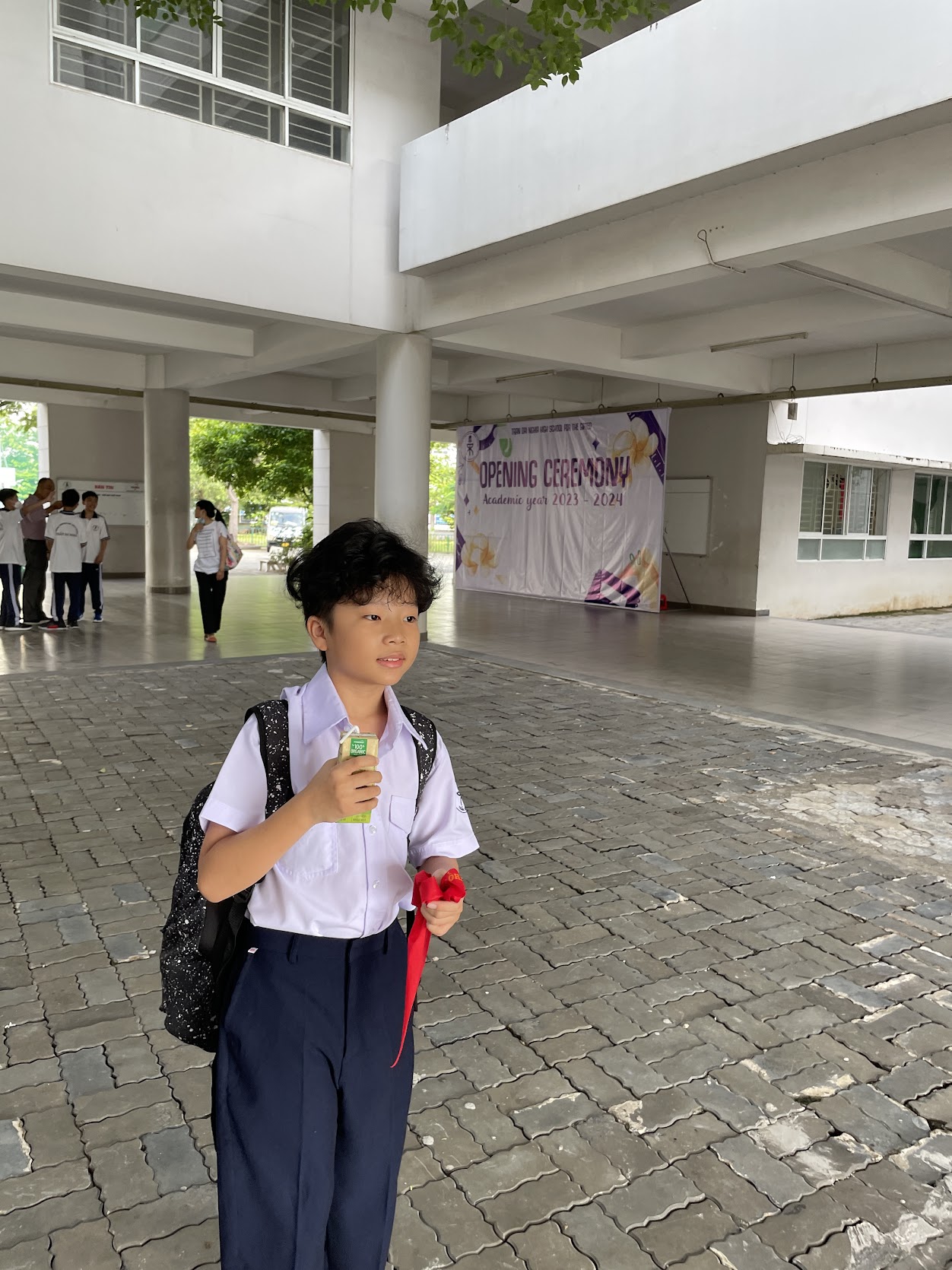 &Ocirc;ng bố TP.HCM tiết lộ b&iacute; quyết gi&uacute;p con thi đỗ ng&ocirc;i trường đ&igrave;nh đ&aacute;m: Th&igrave; ra g&oacute;i gọn trong 4 thứ n&agrave;y!- Ảnh 1.